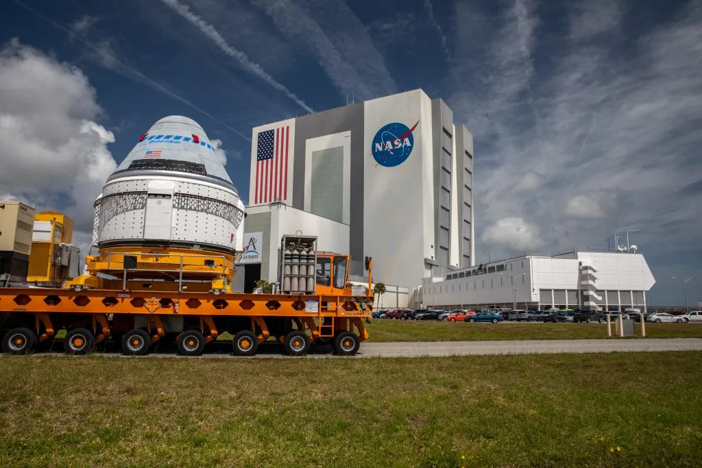 Starliner spacecraft arriving to Kennedy Space Center